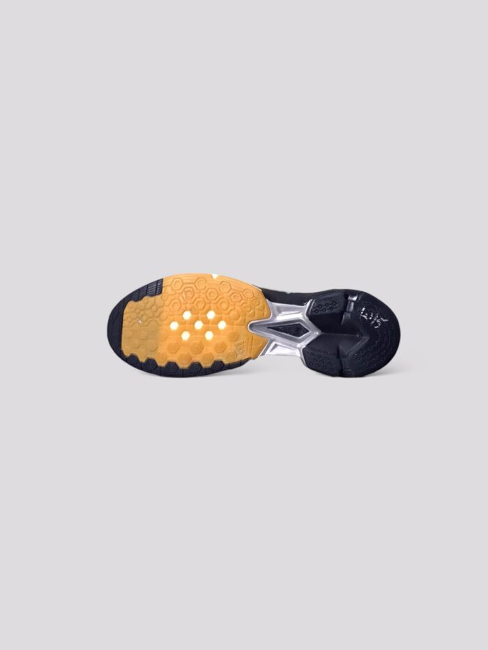 ADIDAS VOLLEY RESPONSE BOOST - Image 4