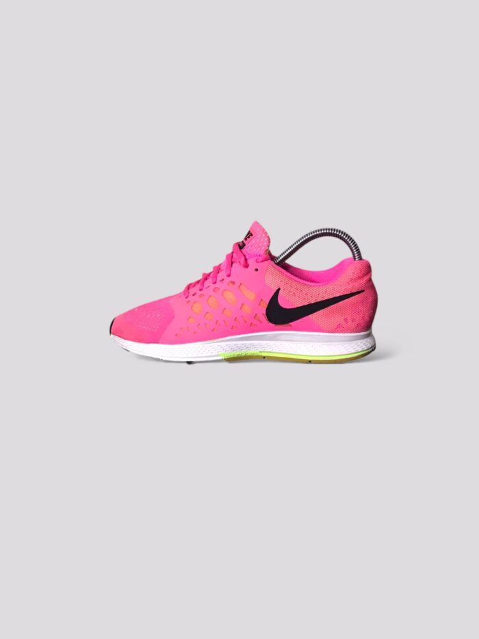 NIKE AIR ZOOM PEGASUS 31 - Image 2