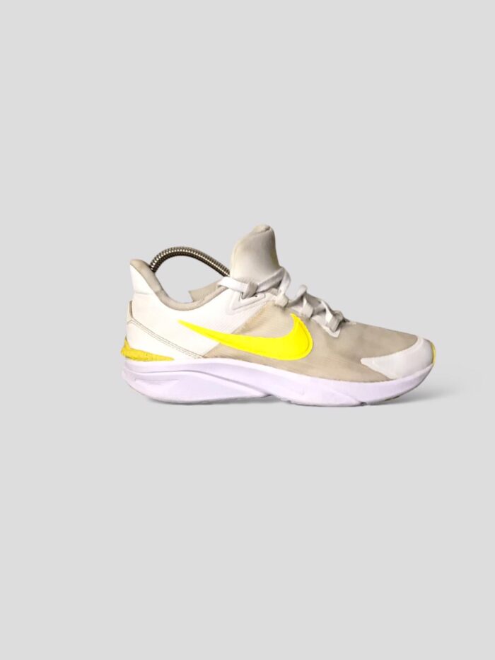 NIKE STAR RUNNER 4 GS - Image 1